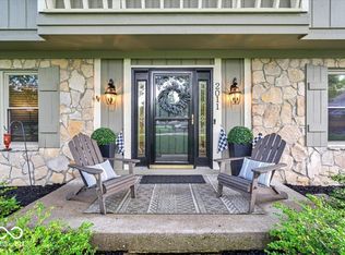 2011 Pin Oak Ct, Indianapolis, IN 46260