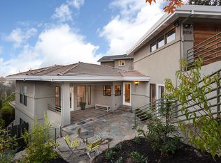 8016 Broadway Ter, Oakland, CA 94611