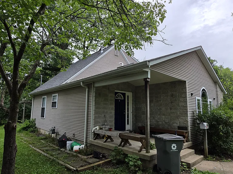 926 S Henderson St — Photo 2