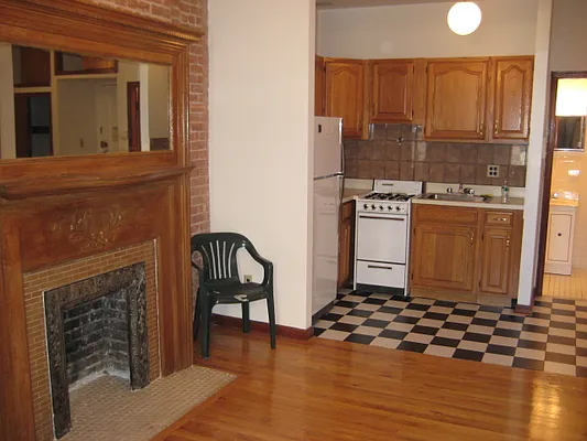 Rented by Magnone Real Estate | media 41