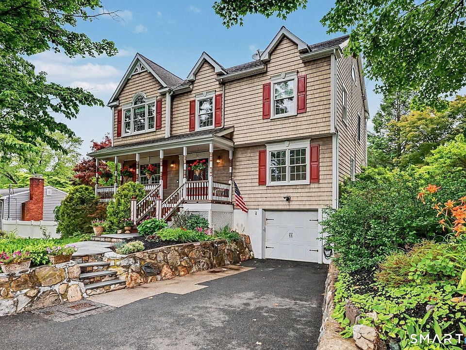 1st image of 82 Ramapoo Road