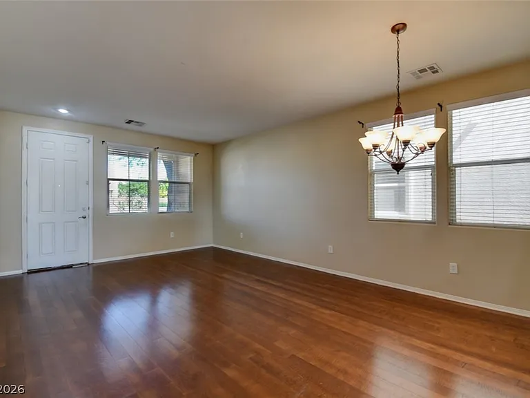 4013 Buteo Ln — Photo 2