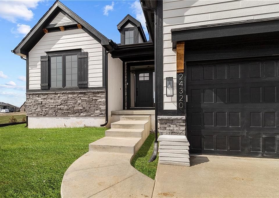 24320 W 68th St, Shawnee, KS 66226 Zillow