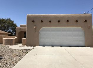 313 N 15th St, Belen, NM 87002