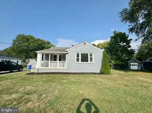 10 1st St, Indian Head, MD 20640