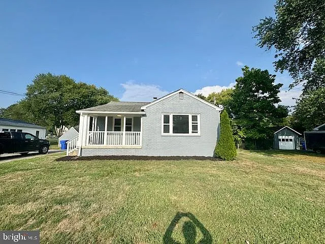 10 1st St photo 1