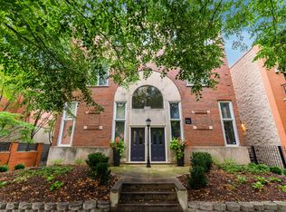 1050 W Webster Ave APT 2W, Chicago, IL 60614