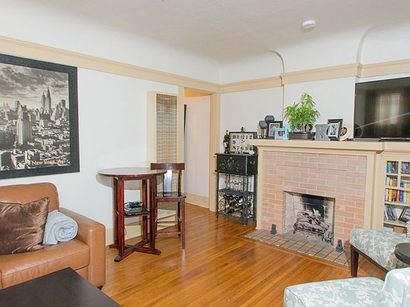 3rd image of 2117-19 Madison Ave