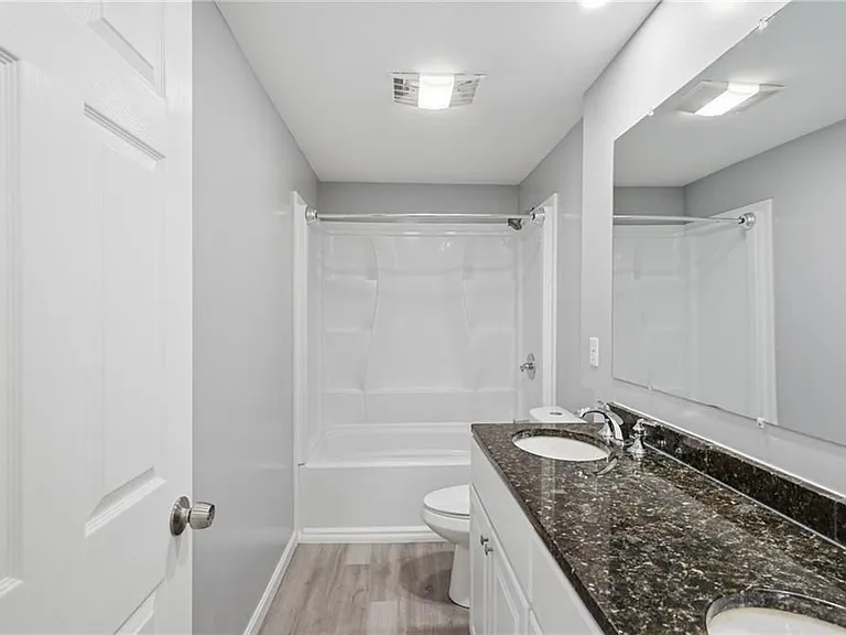 62 Cypress St #2 — Photo 13