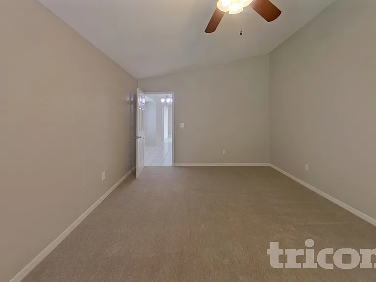 11509 Twin Oaks Trl — Photo 9
