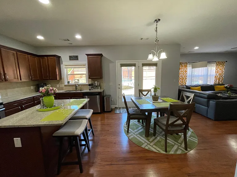 11157 Gates Ter — Photo 11