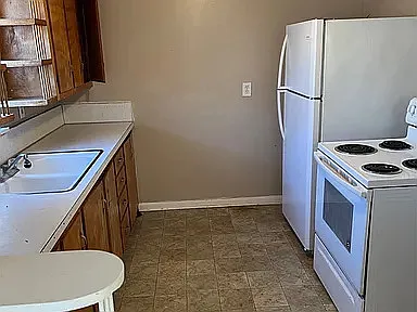 420 N Mayfair Way — Photo 4