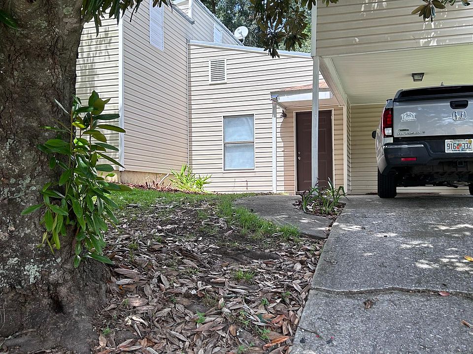 1st image of 1902 Darryl Dr