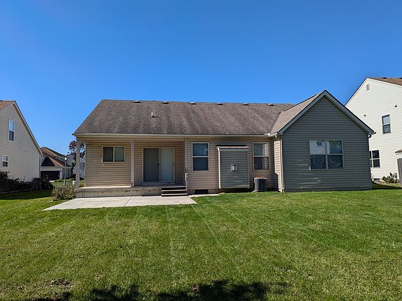 2nd image of 874 Mueller Dr
