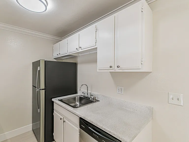 Santana Place — Photo 12
