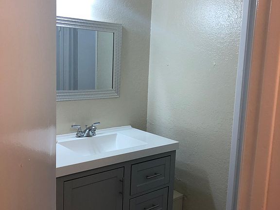 3rd image of 17701 Yukon Ave APT 5