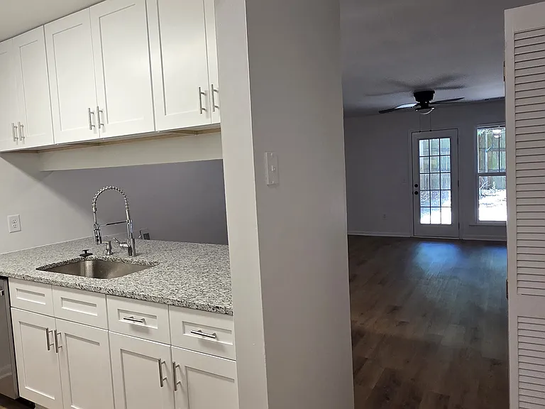 96 Ashley Hall Plantation Rd #B — Photo 18