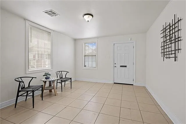 2021 Kerlerec St — Photo 3