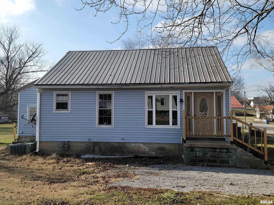 1st image of 409 E Main St