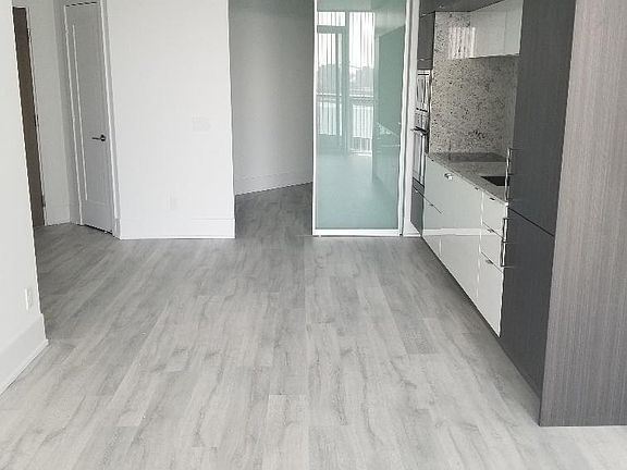 4th image of 1 Edgewater Dr #605