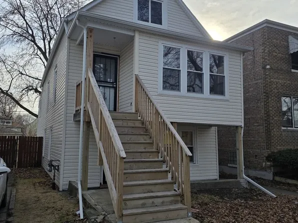 8549 S Kingston Ave, Chicago, IL 60617