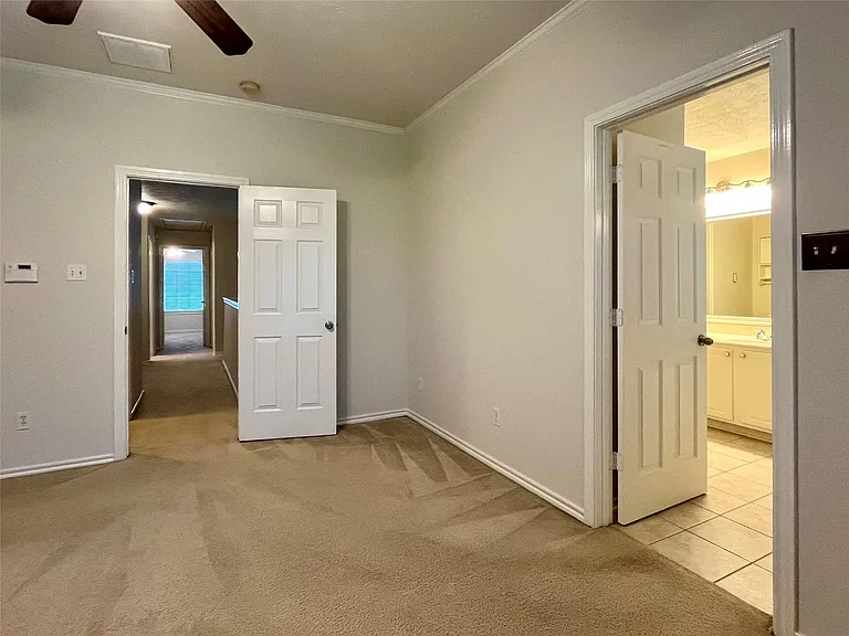 6111 Morningshire Ln — Photo 21