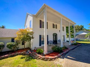 8 Westwood Dr, Harrison, AR 72601