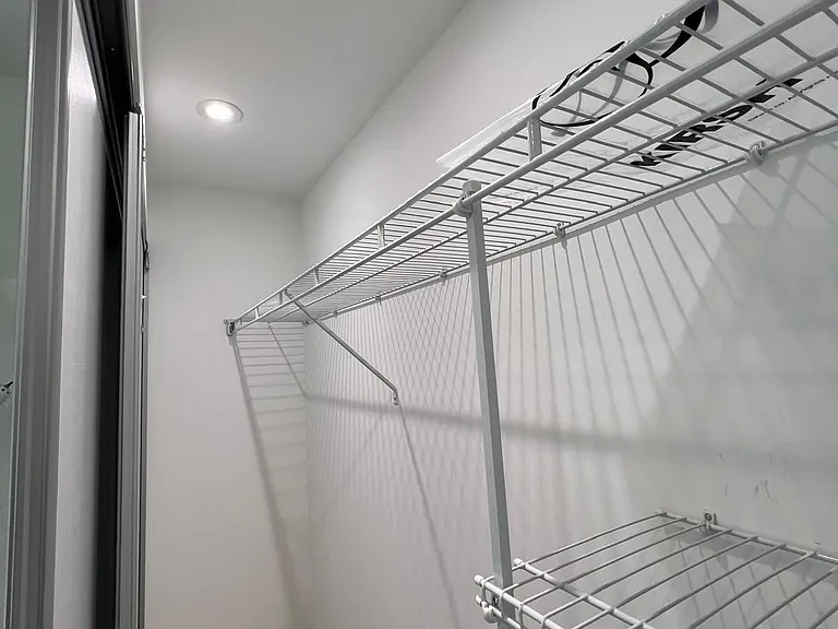 501 Yonge St #1001 — Photo 14