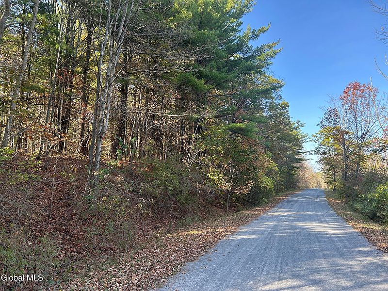 4th image of L31 Gulf Hill Road