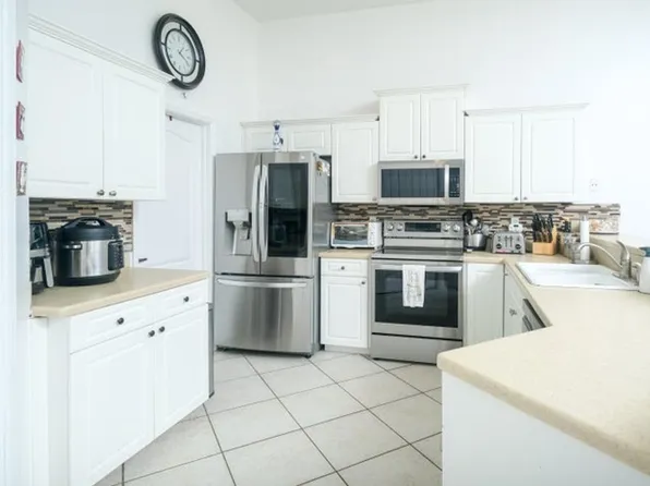 1814 Wisteria St, Wellington, FL 33414