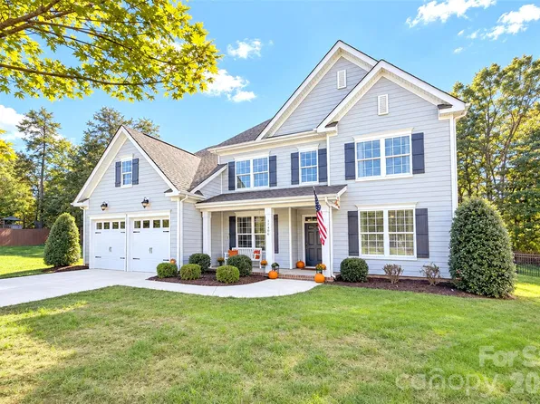 11406 Rising Star Ct, Charlotte, NC 28215