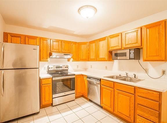 4th image of 5397 Blue Bill Park Dr APT 5
