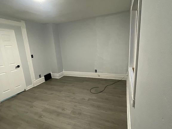 4th image of 1410 16th Ave #2