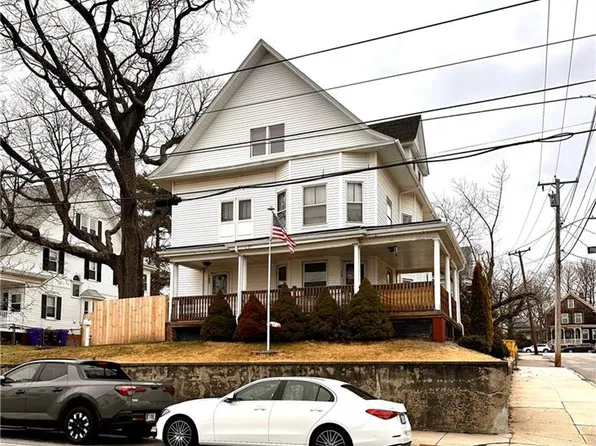 326 Pawtucket Ave, Pawtucket, RI 02860