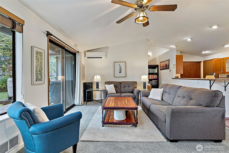 5th image of 22057 SE 267th Street