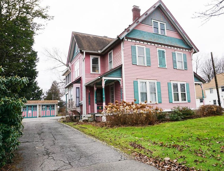 1st image of 416-418 E Main St