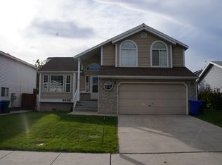 6324 April Meadows Dr, West Jordan, UT 84084