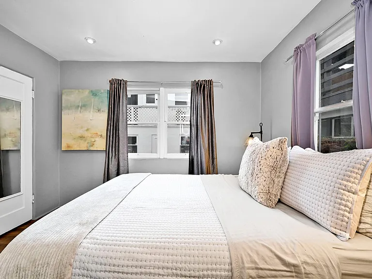 1405 W Bay Ave — Photo 24