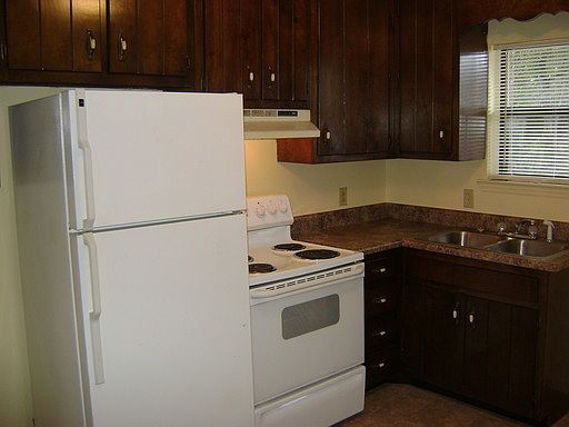 5th image of 1700 Olive St #B