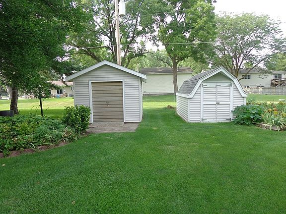 5th image of 3810 Mary Ln