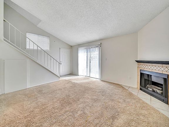 4th image of 44520 15th St E Unit 8