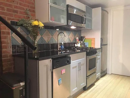 Rented by The Downtown LLC | media 15