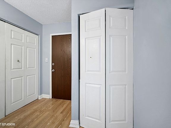 3rd image of 14525 Walden Ct #Penthouse 1
