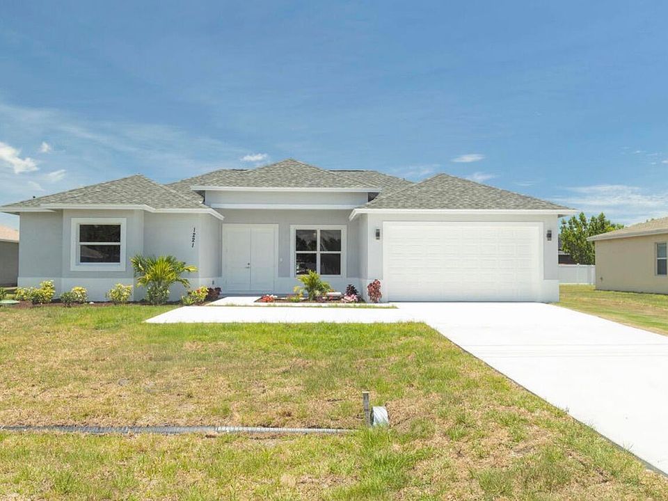 1st image of 1221 SW Alcantarra Boulevard