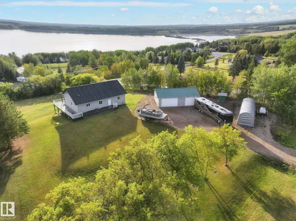 418 Mons View Way, Smoky Lake County, AB T0A 3C0