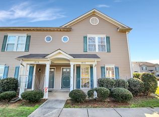 1815 Butterfly Ln, Charlotte, NC 28269