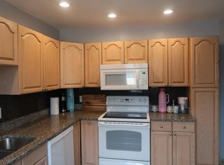14 Cedar St #2, Wakefield, MA 01880
