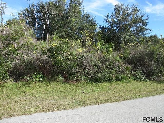 2nd image of 3 Lynn Pl #A