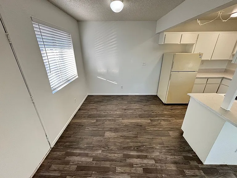 147 Westminster Way #D — Photo 6