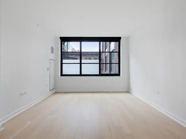 515 West 38th Street image 12 of 27